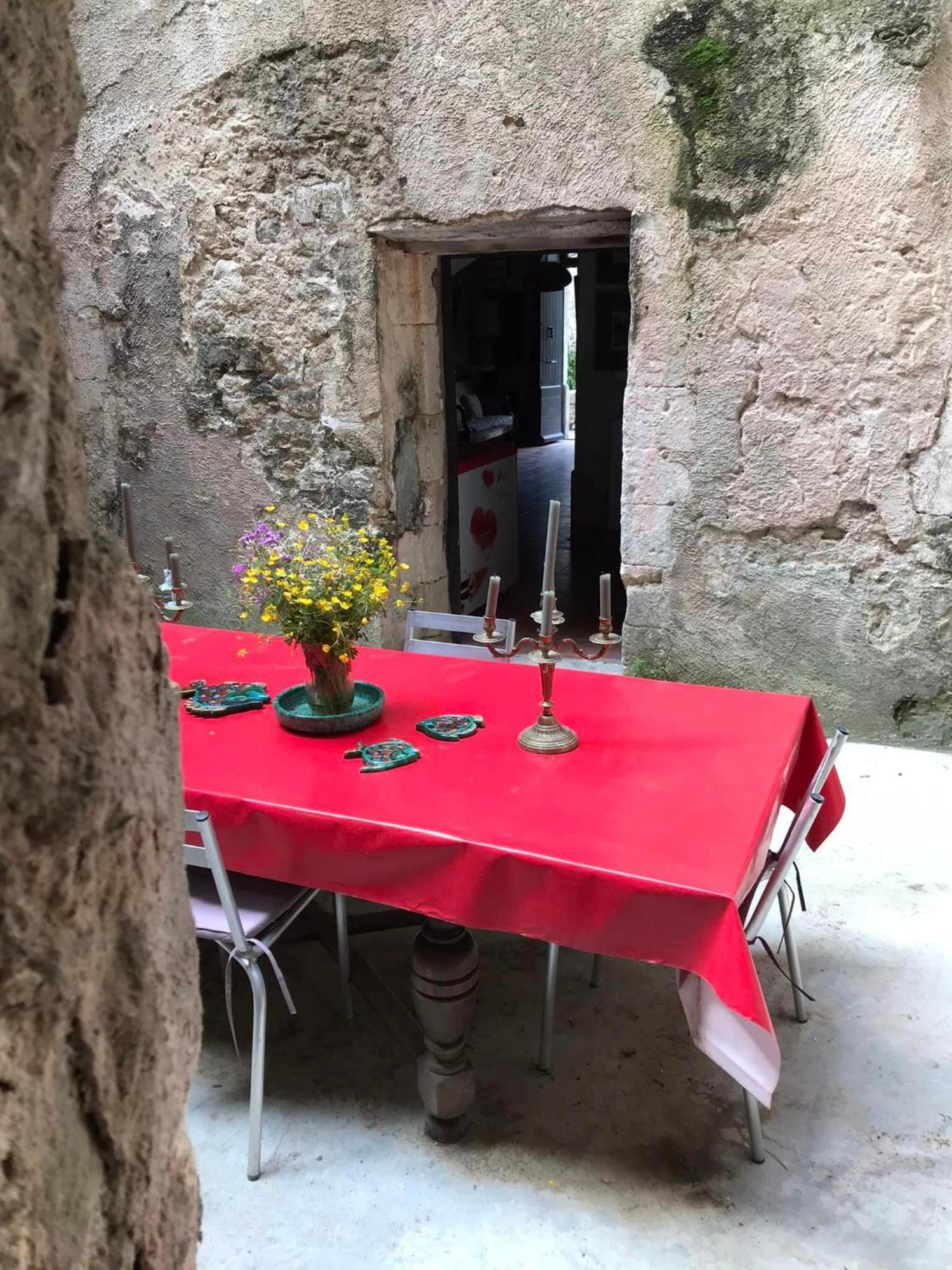 La Maison Joly Ménerbes Εξωτερικό φωτογραφία